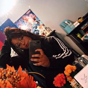 Meet your Posher, Ginny